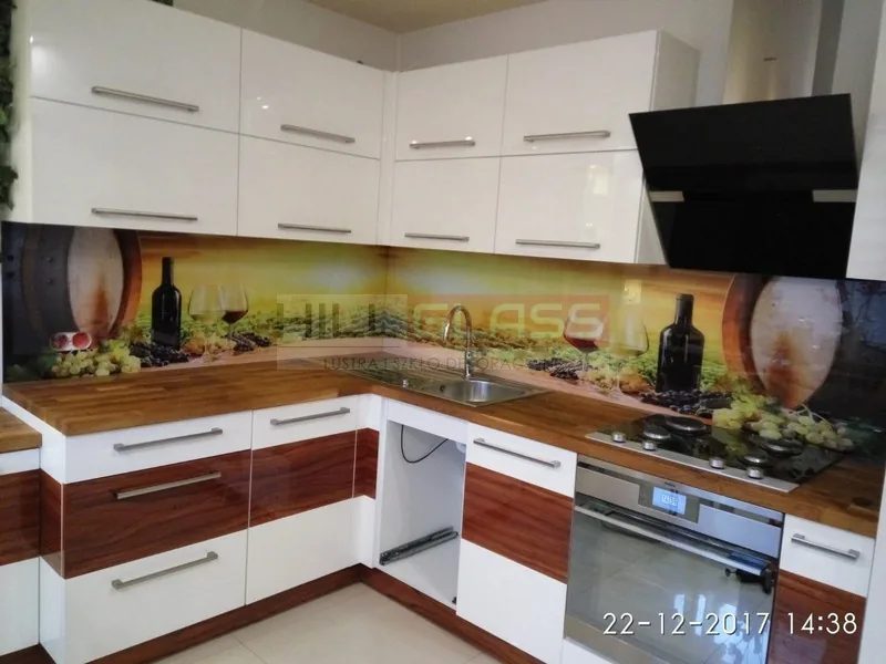 Panel kuchenny grafika wino beczka winogrona czestochowa — realizacja HILLGLASS