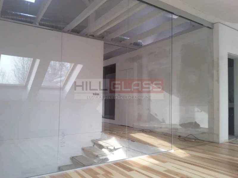 Przeszklenie poddasze okna dachowe schody czestochowa — realizacja HILLGLASS